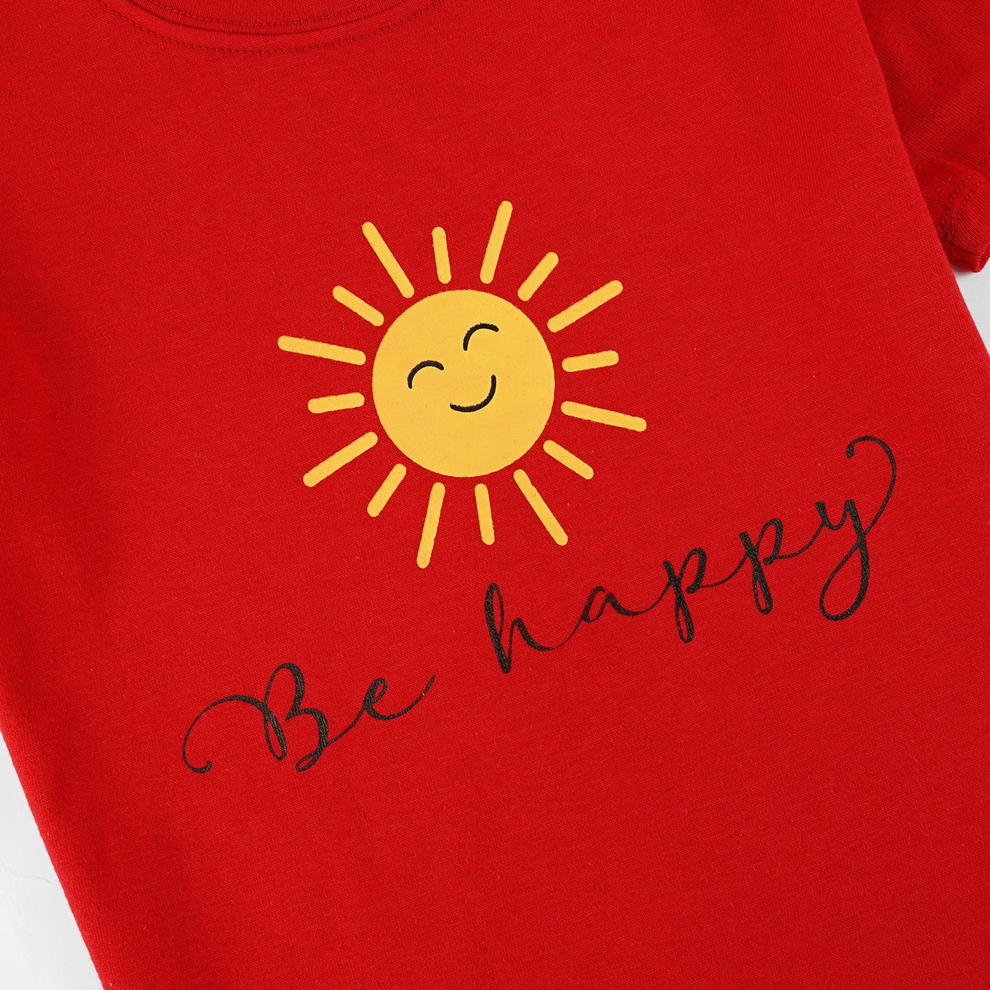 Be Happy T-Shirt - Red