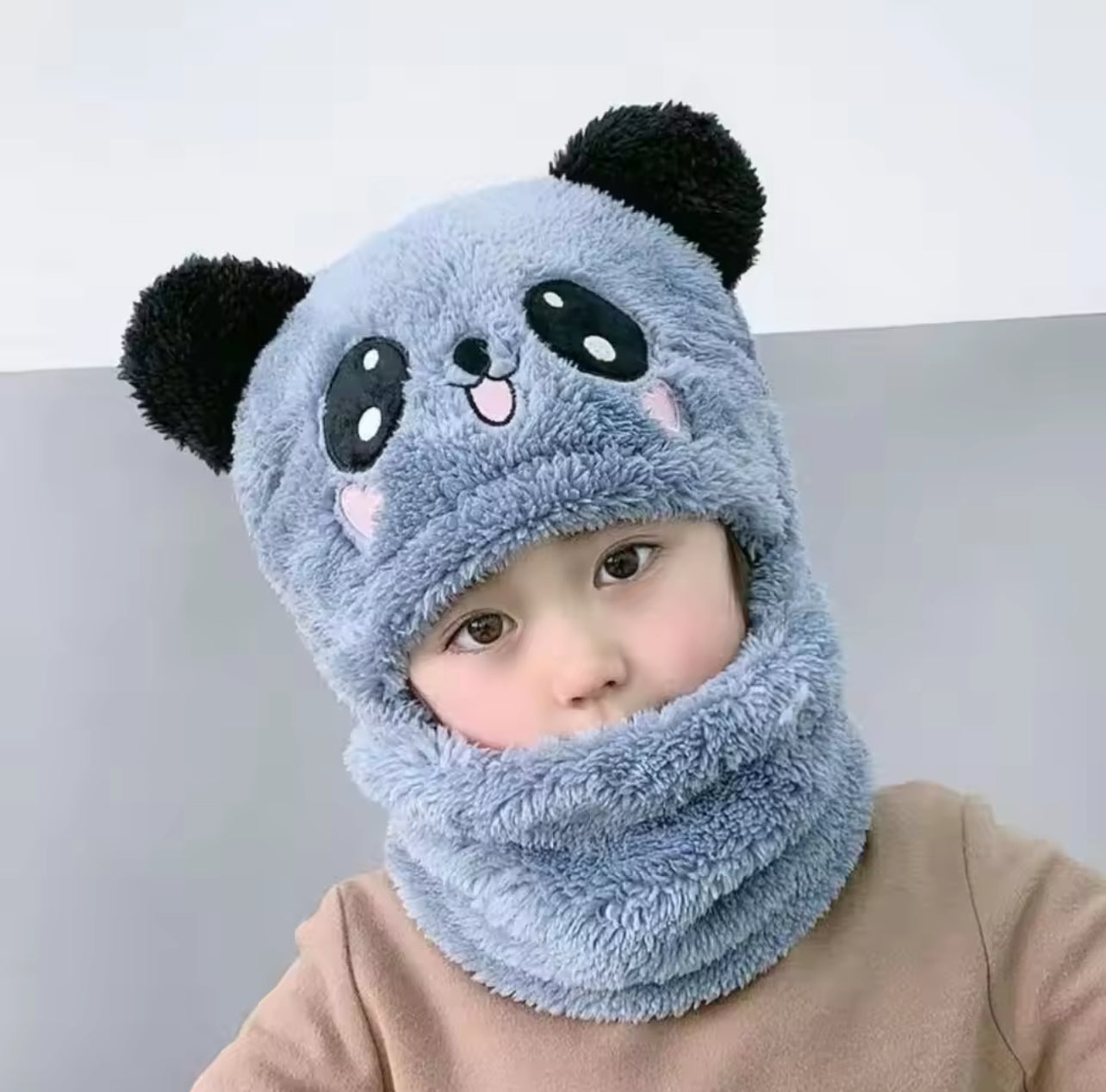 BC112 - Plush Panda Cap with neck Warmer - Free size