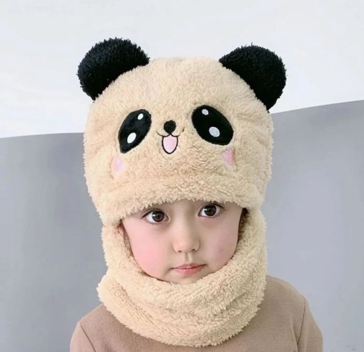 BC112 - Plush Panda Cap with neck Warmer - Free size